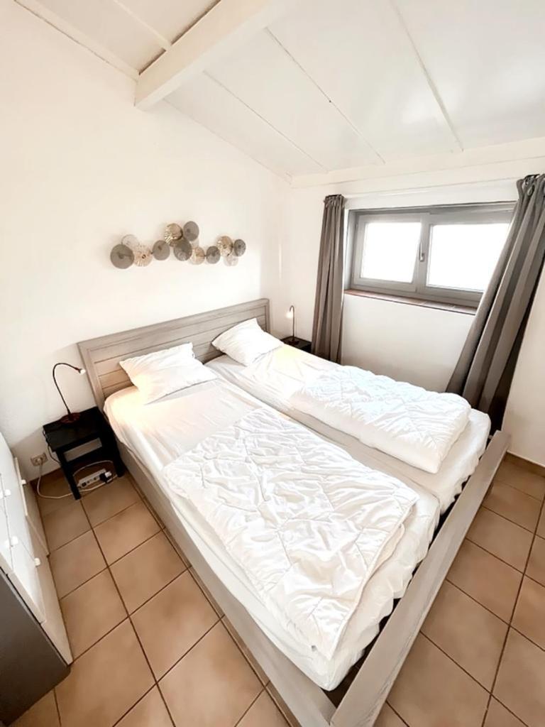 Zeepark Zeewind Hotel Бредене Екстериор снимка